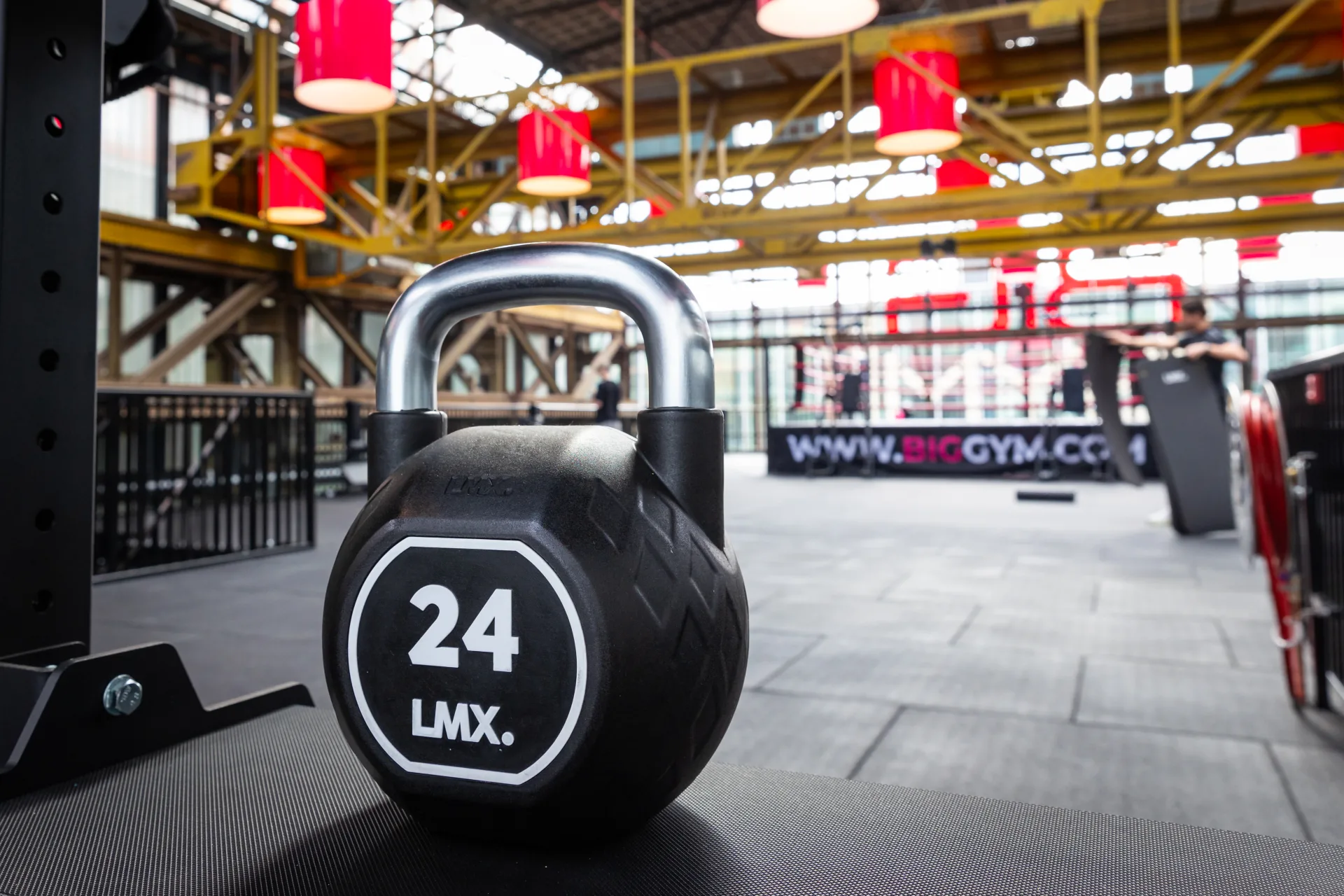 Big Gym opening Amsterdam Werkspoor hal foto