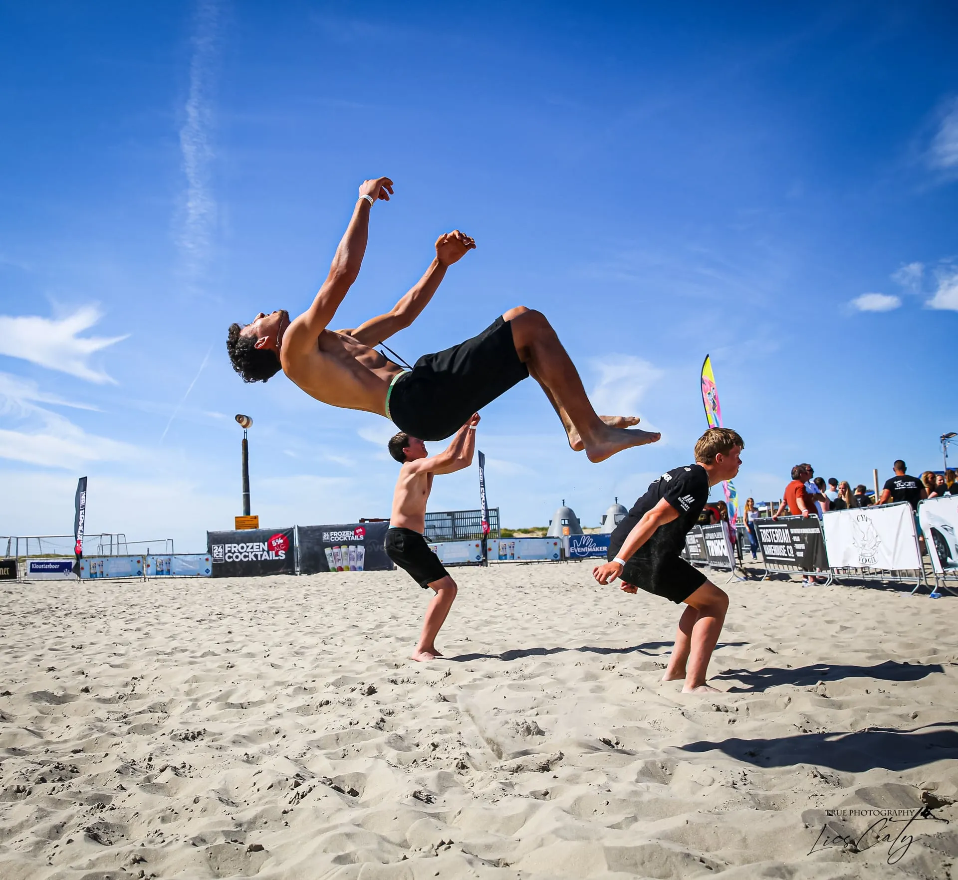 24Ice Beach Volleybal evenement IJmuiden 2022 foto